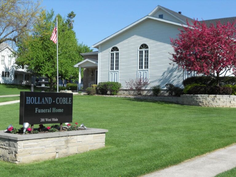 holland coble funeral home montezuma